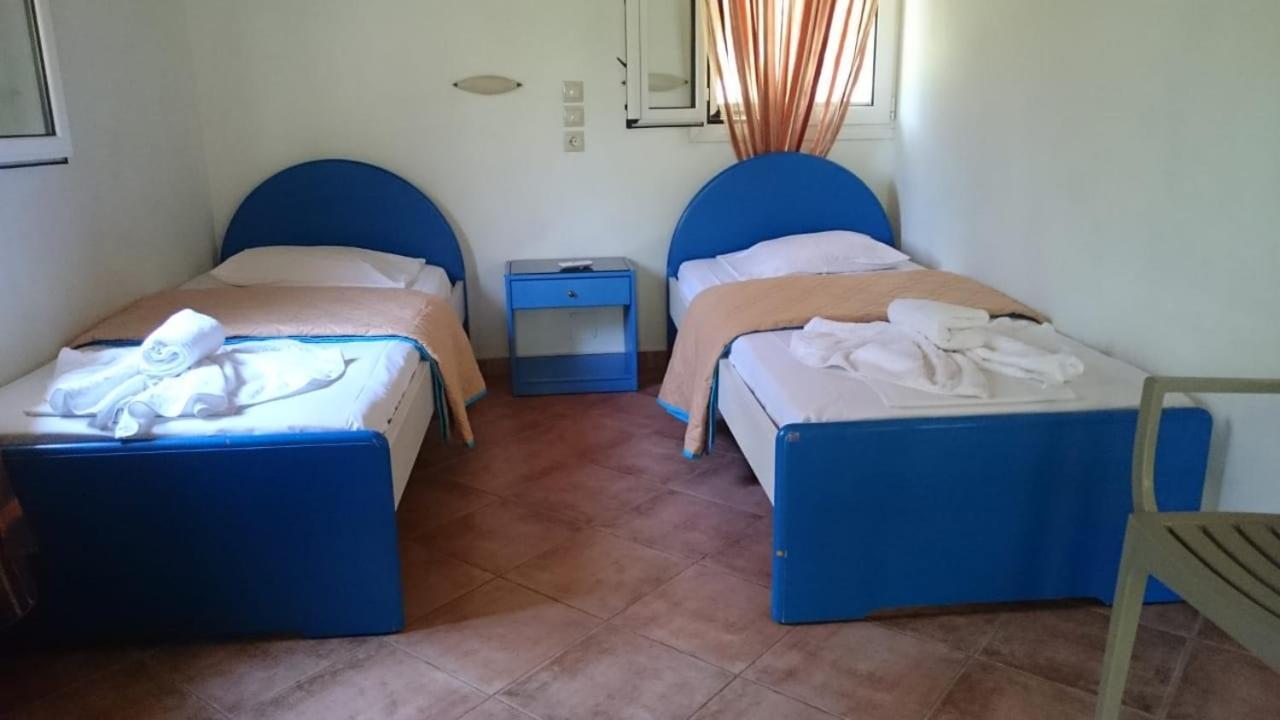 Dakis Studios Kerí Kültér fotó
